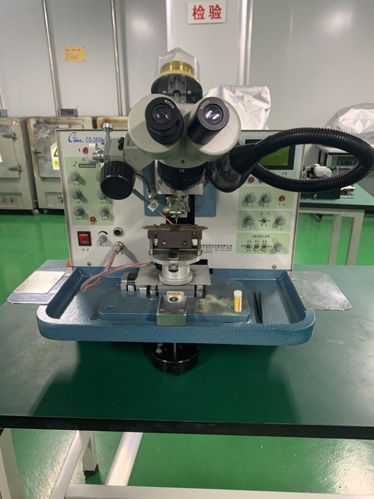 Gold wire ball welding machine